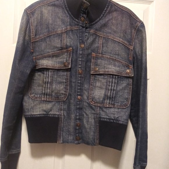 Cropped Jean Jacket - Picture 1 of 7